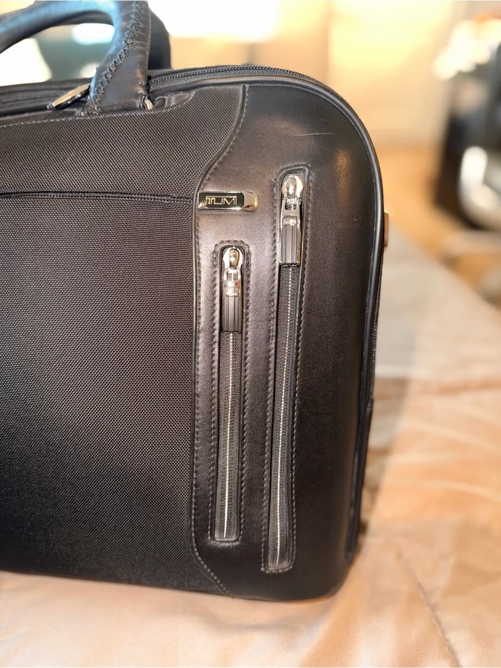 Tumi Arrive Black Men's Laptop Briefcase with Front Zipper Pockets